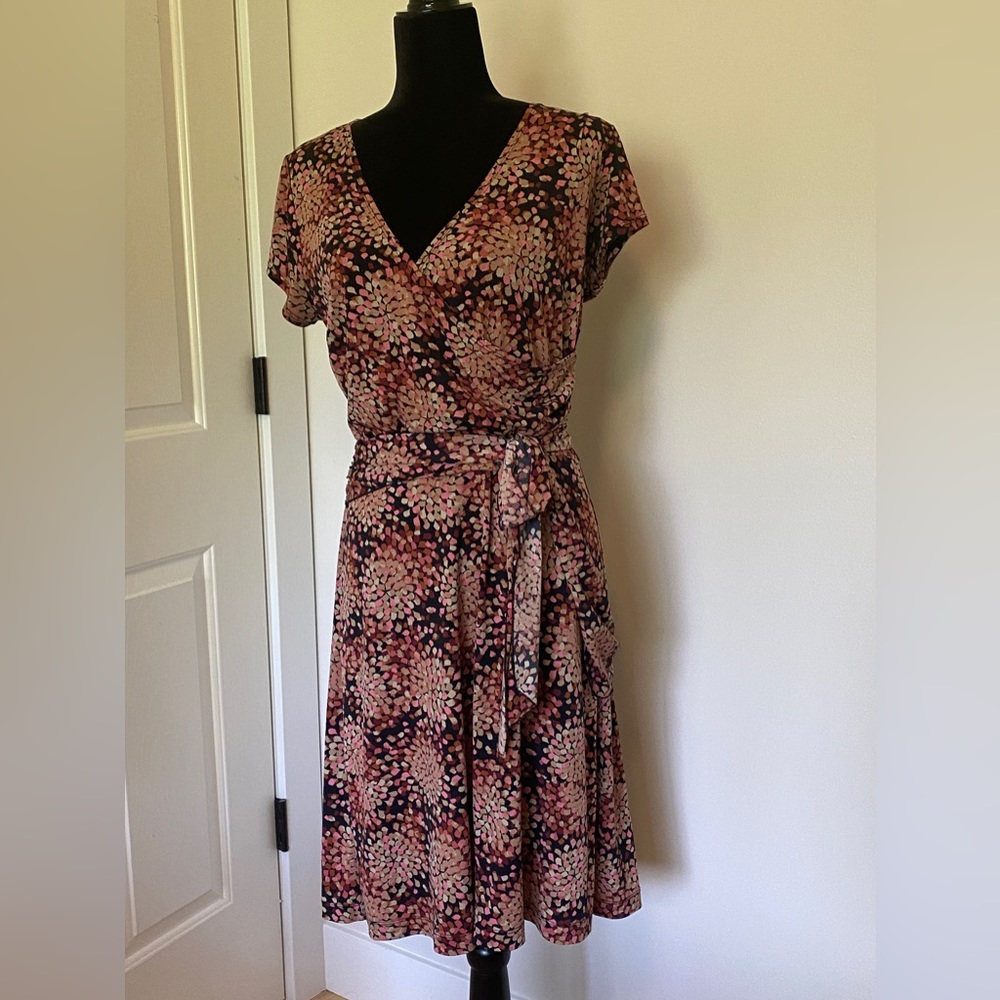 Gorgeous Axcess by Liz Claiborne faux wrap dress in size large